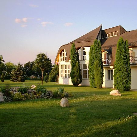 Hotel Ovit Keszthely Eksteriør bilde