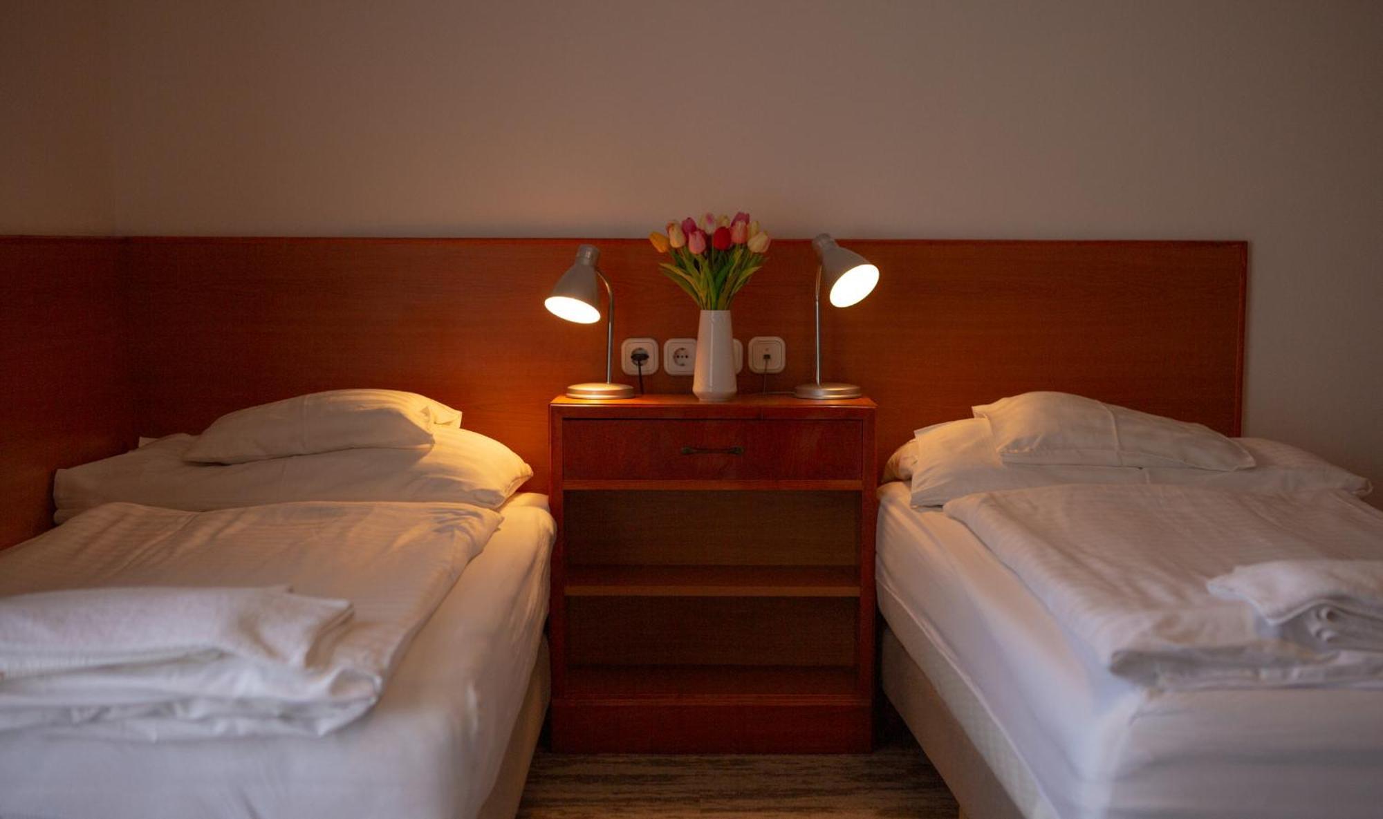 Hotel Ovit Keszthely Eksteriør bilde