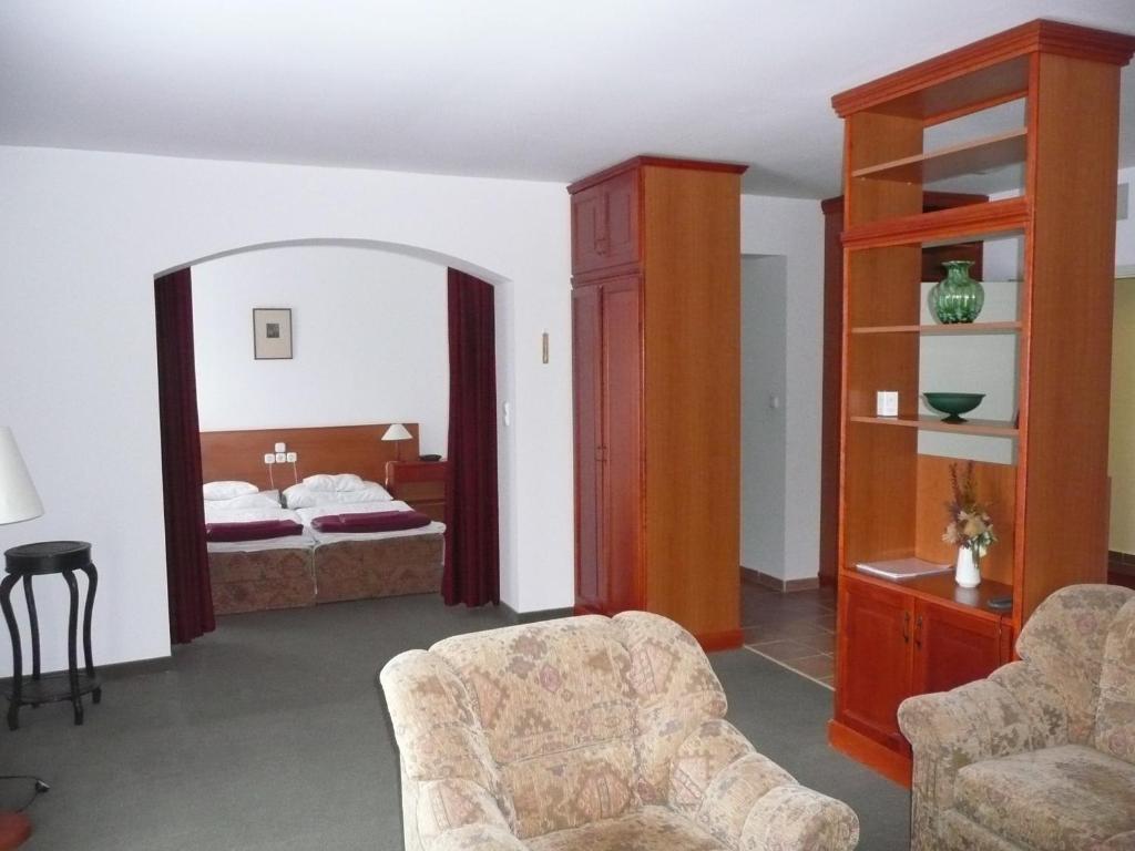 Hotel Ovit Keszthely Rom bilde
