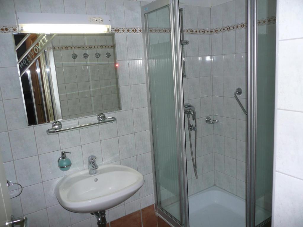 Hotel Ovit Keszthely Rom bilde